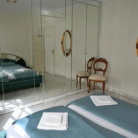 1st Line Sea View & Rooftop - Arena