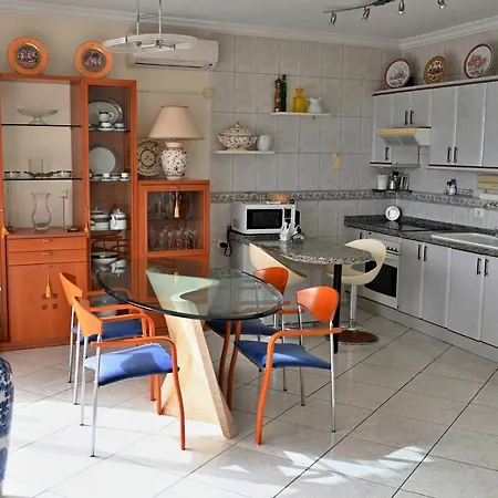 Daire 1st Line Sea View & Rooftop - Arena