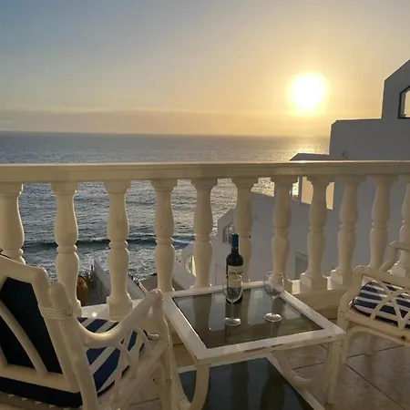 Daire 1st Line Sea View & Rooftop - Arena